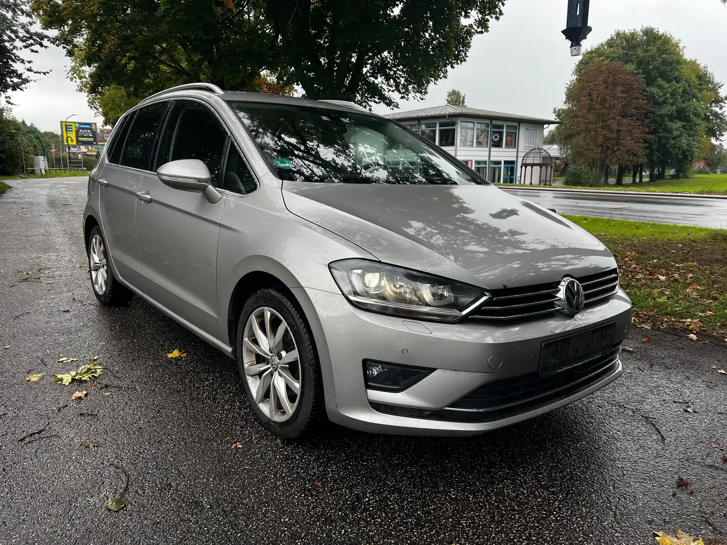 Volkswagen Golf Sportsvan Golf VII Sportsvan Diesel 2.0 TDI (BlueMotion) Grau - 2