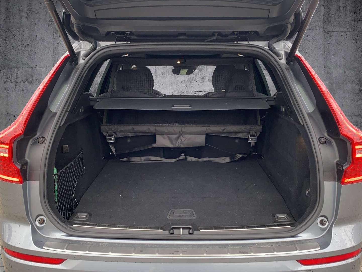 Volvo XC60 R-Design T8 AWD Plug-In Hybrid - 2020 - Joinsteer - #12