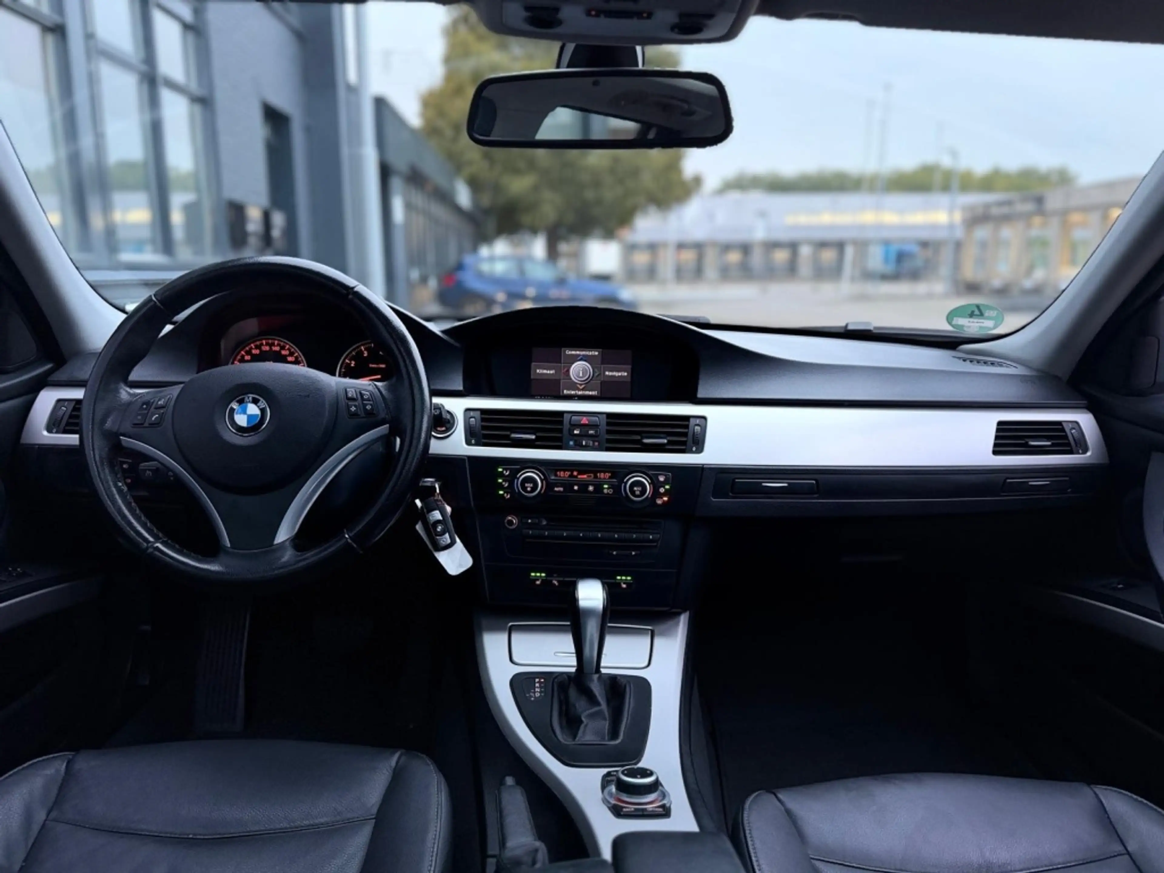 BMW 320 3-serie Touring 320i Business Line |Clima |CruiseC — photo 11