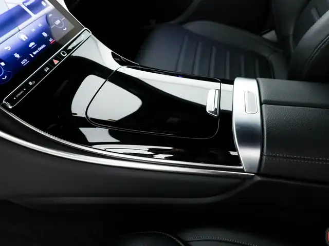 Mercedes-Benz GLC view 15