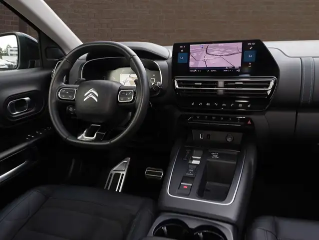 Citroen C5 Aircross view 11