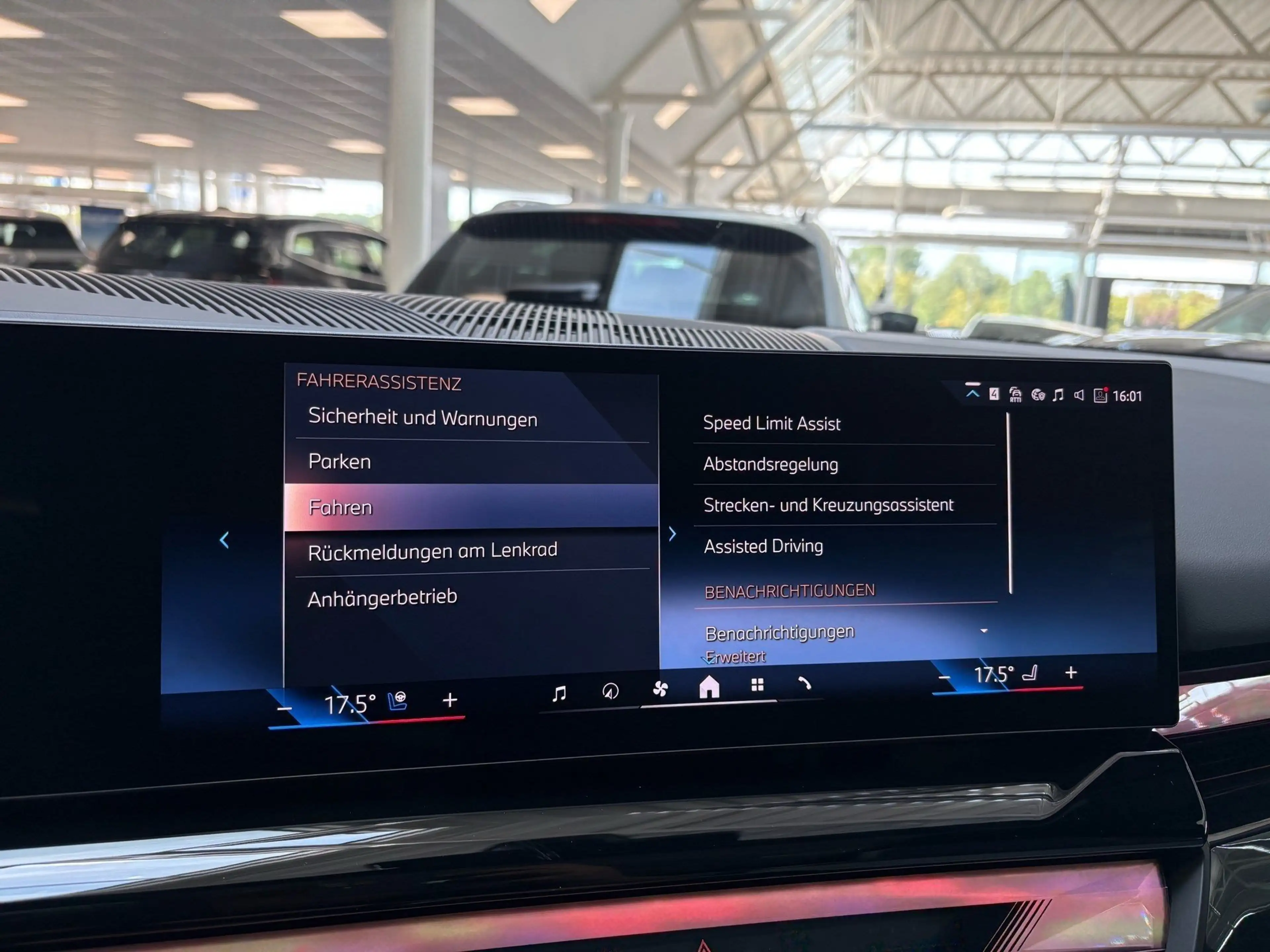 BMW 550 e xDrive M Sport HUD PANO ACC AHK 360°KAM LM — photo 15