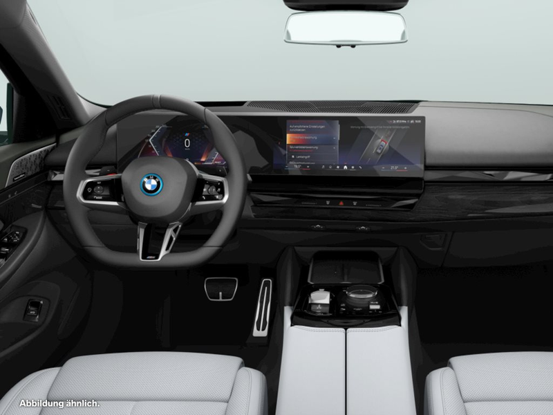 BMW 550 e xDrive M Sport HUD PANO ACC AHK 360°KAM LM — photo 4