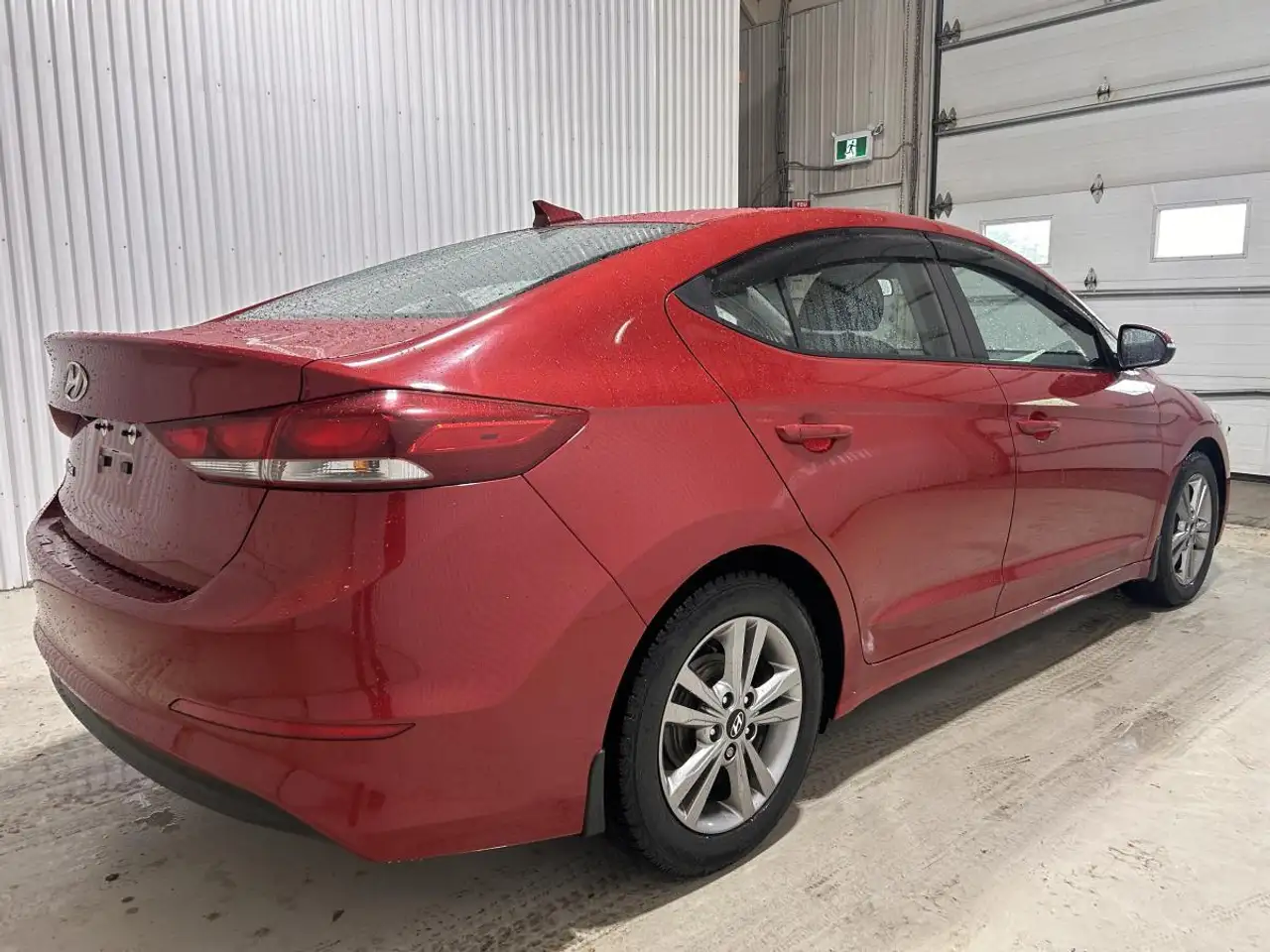 Hyundai ELANTRA снимка Hyundai ELANTRA