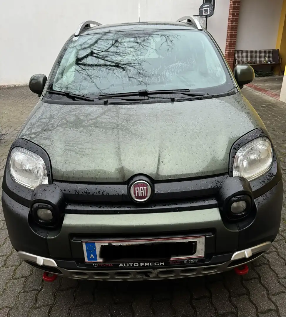 Fiat Panda 1,3 MultiJet II 95 4x4 Cross DIESEL Grün - 1
