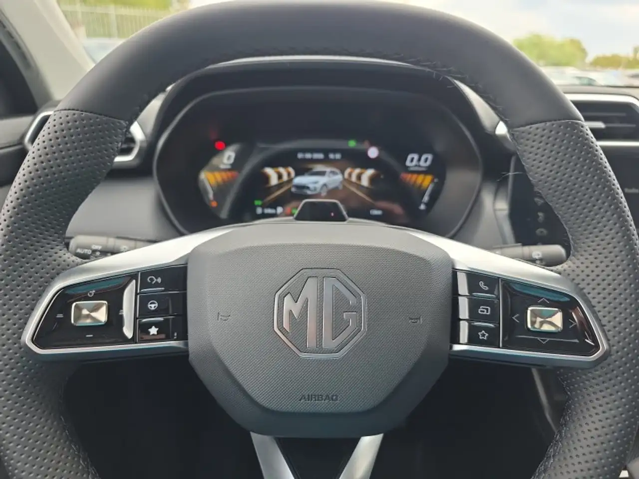MG ZS Luxury 1,5 Hybrid+ 197PS Pano/18*Alu/LED/Navi/Lede, миниатюра 19