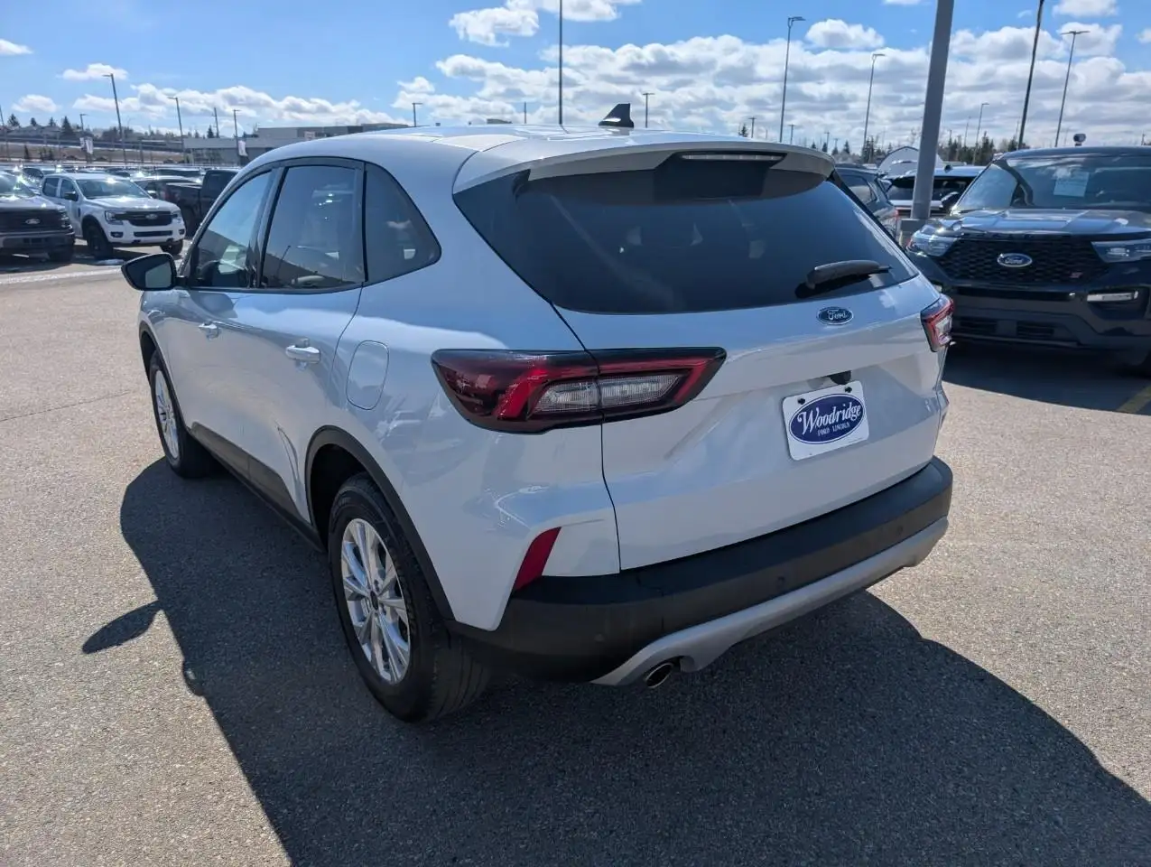 Ford Escape снимка Ford Escape