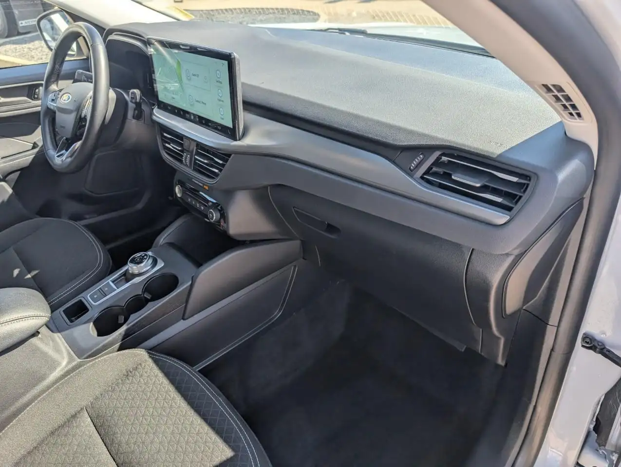Ford Escape снимка Ford Escape
