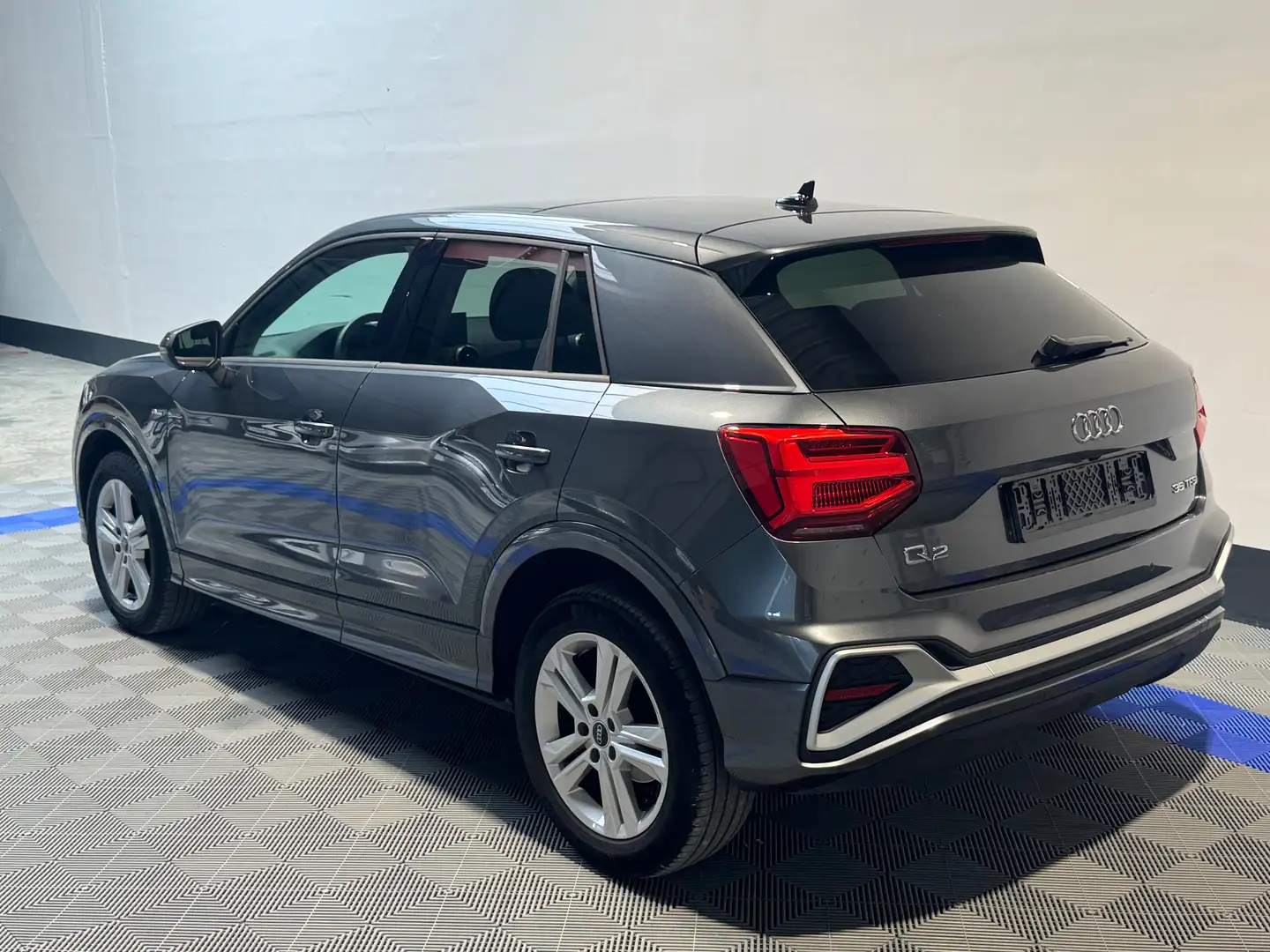 Audi Q2 Q2 35 TFSI Business Edition S line S tronic Grey - 2