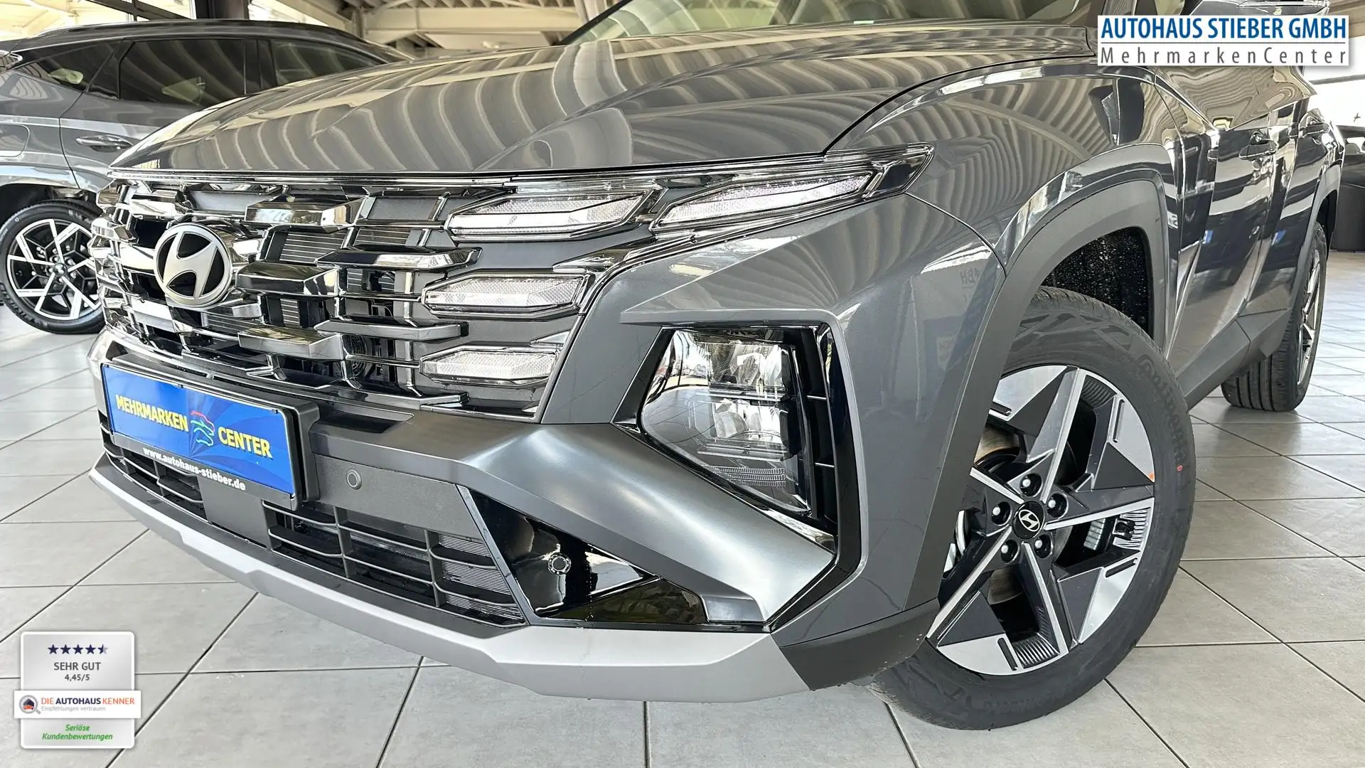 Hyundai TUCSON Trend Plus LHZ+SHZ+RFK+KEYLESS+EL-HECKK 176 kW ... Grau - 2