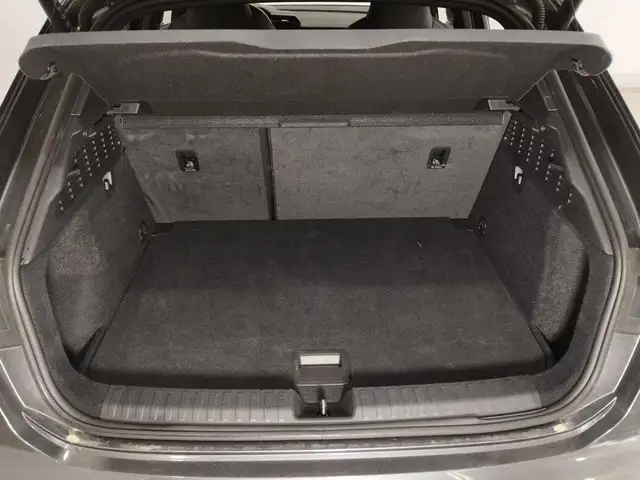 Audi A3 view 9