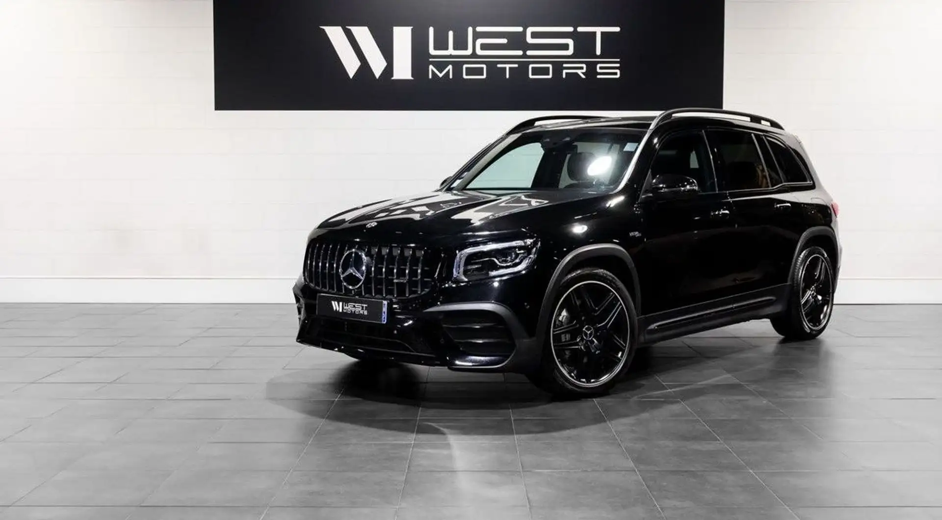 Mercedes-Benz GLB 35 AMG Classe Mercedes 35 AMG 306 – FRANÇAIS Toit Ouvrant Tête Haute Cam. 360 Sièges Chauff. Pack Nuit 597E Mois Schwarz - 1