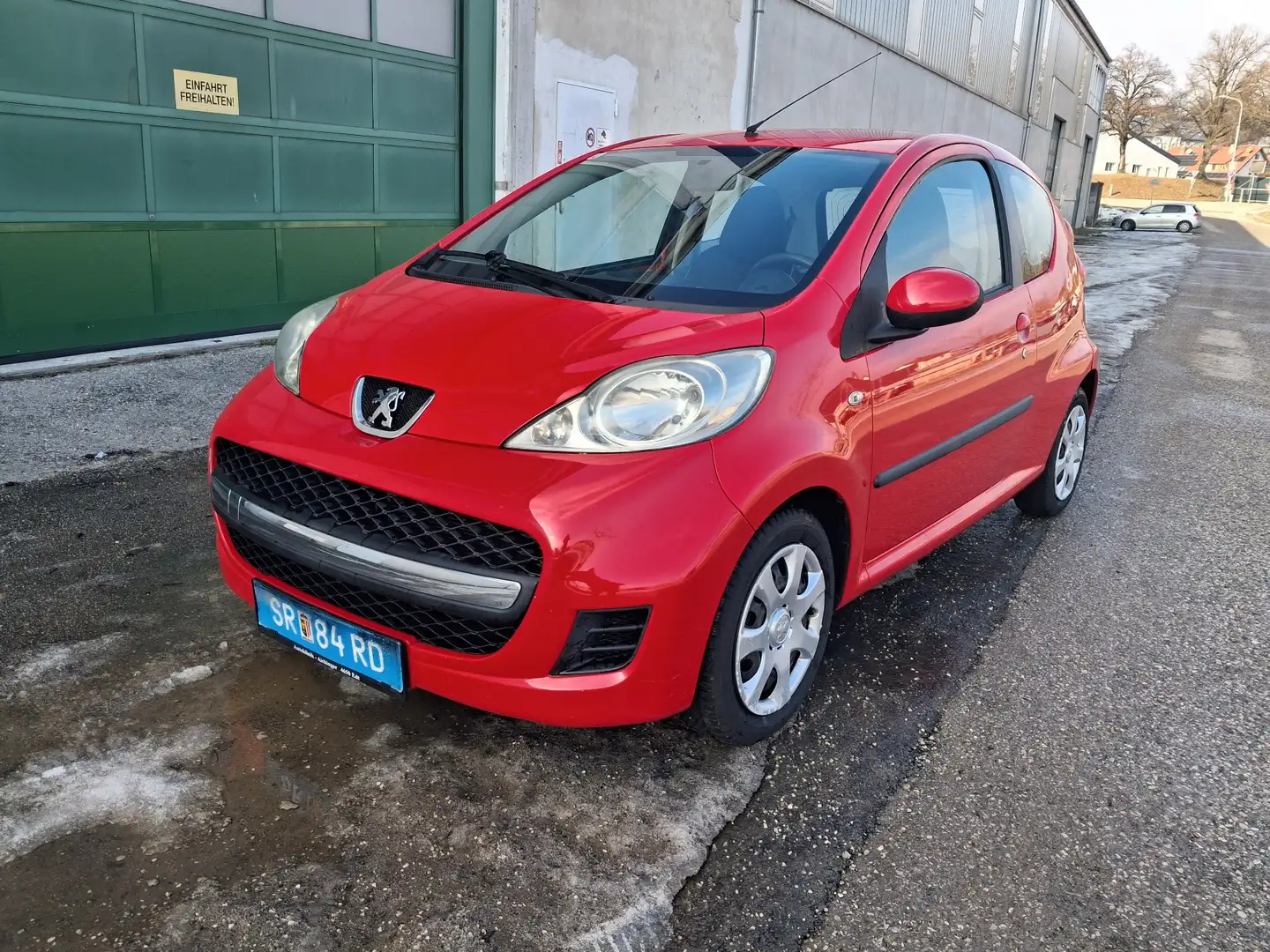 Peugeot 107 Urban 1,0 12V - 1