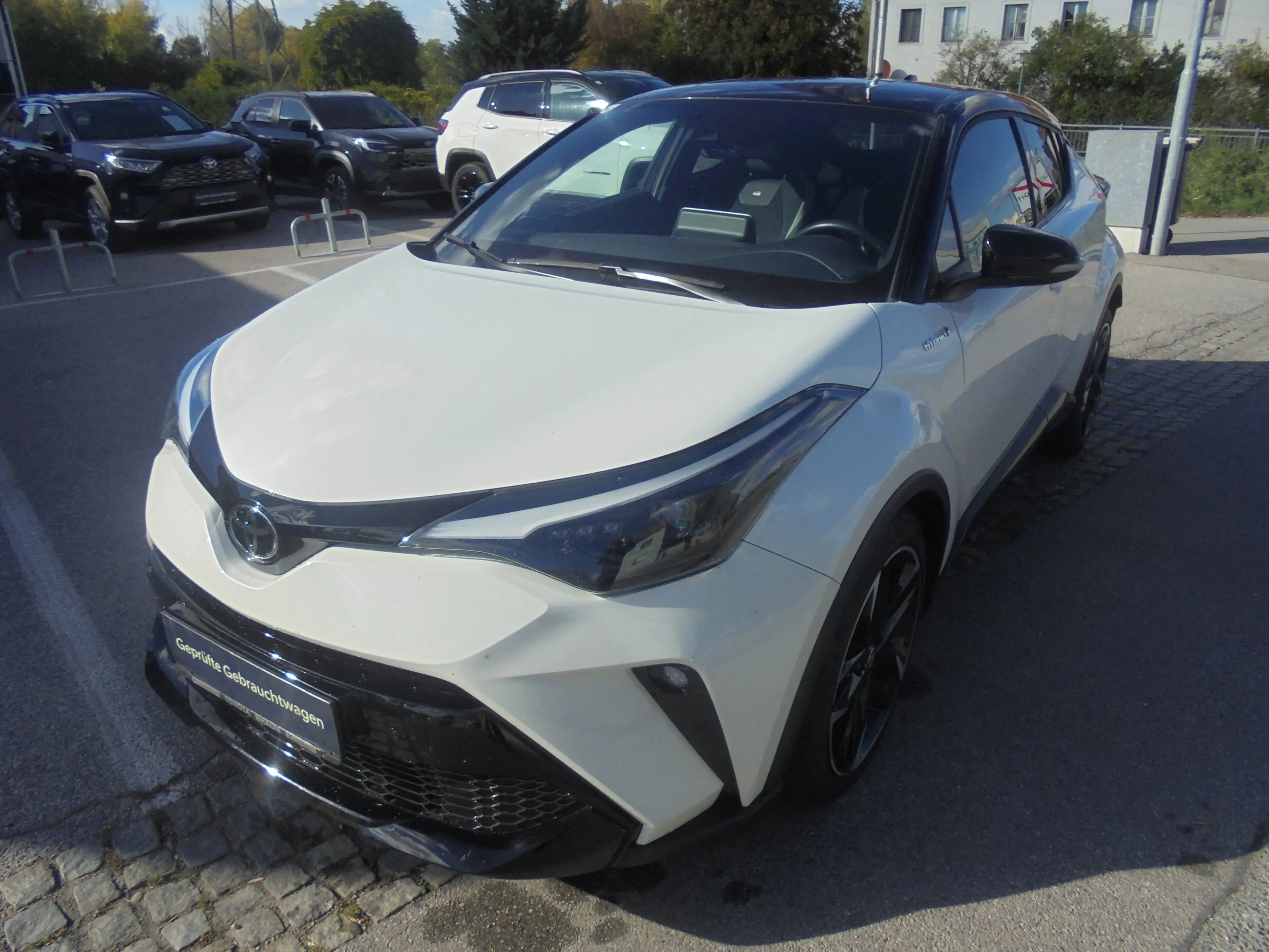 Toyota C-HR Hybrid GR Sport — photo 3