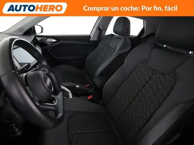 Audi A1 view 11