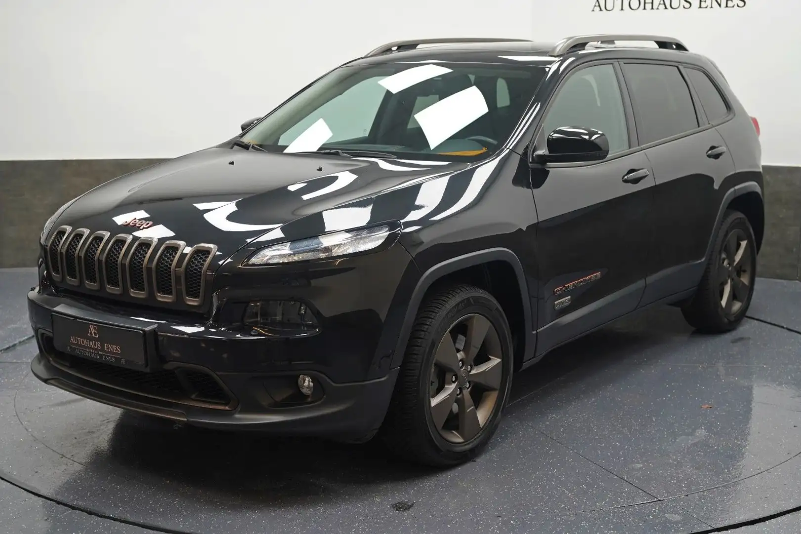 Jeep Cherokee Limited 4WD EURO6 XENON MEMORY PANO°CAM Fekete - 1