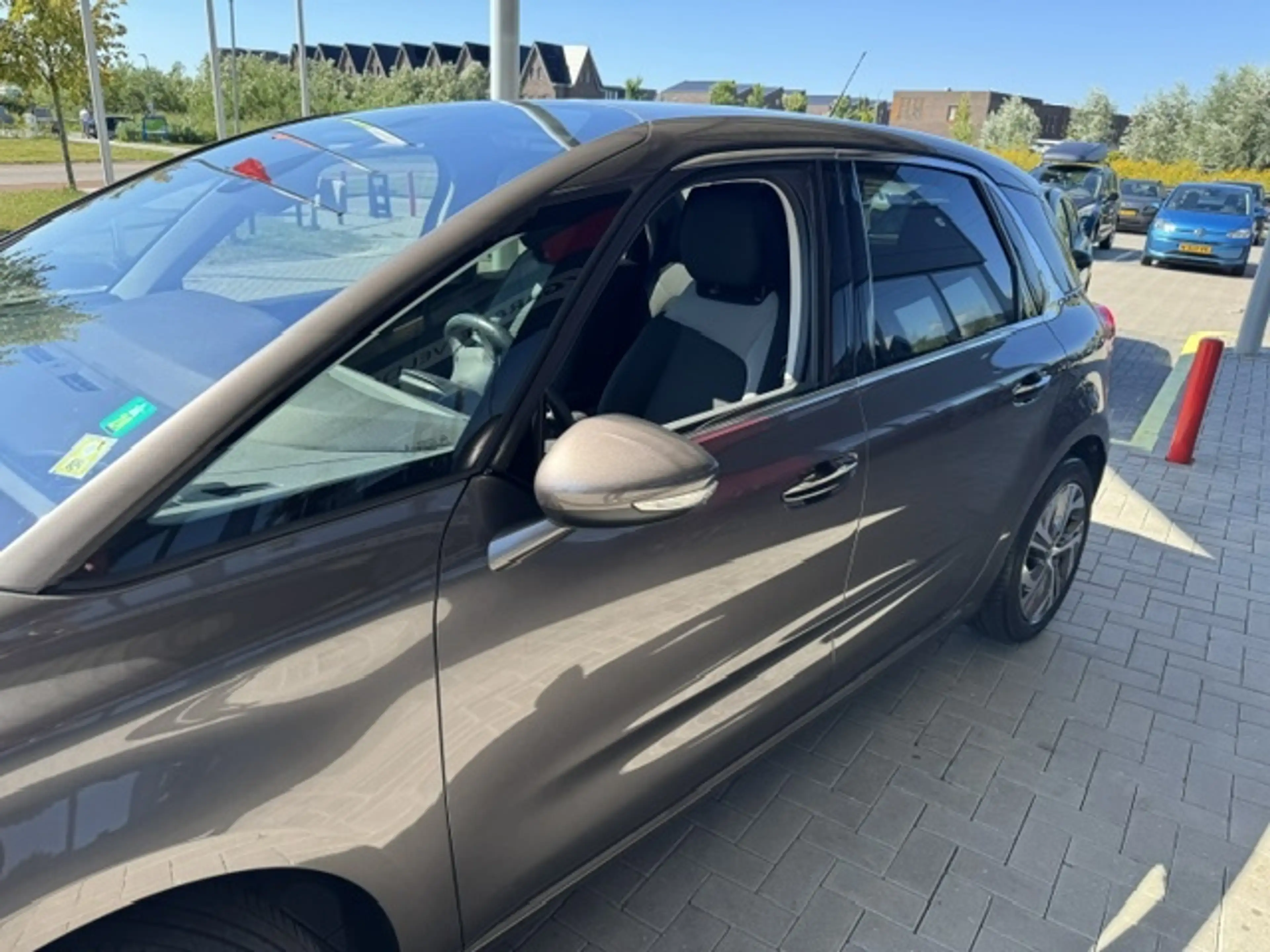 Citroen C4 Picasso 1.2 PT INTENSIVE + ECC/LMV/PDC/NAVi/TREKHAAK — photo 23