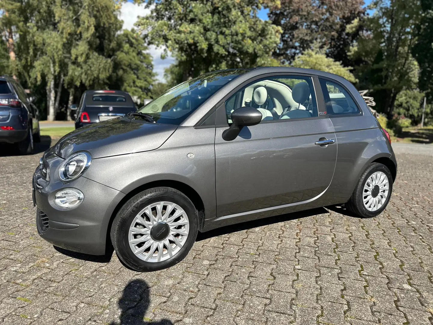 Fiat 500C 1.0 Mild-Hybrid Lounge CarPlay/Pdc/Klima/SichtPak Grigio - 1