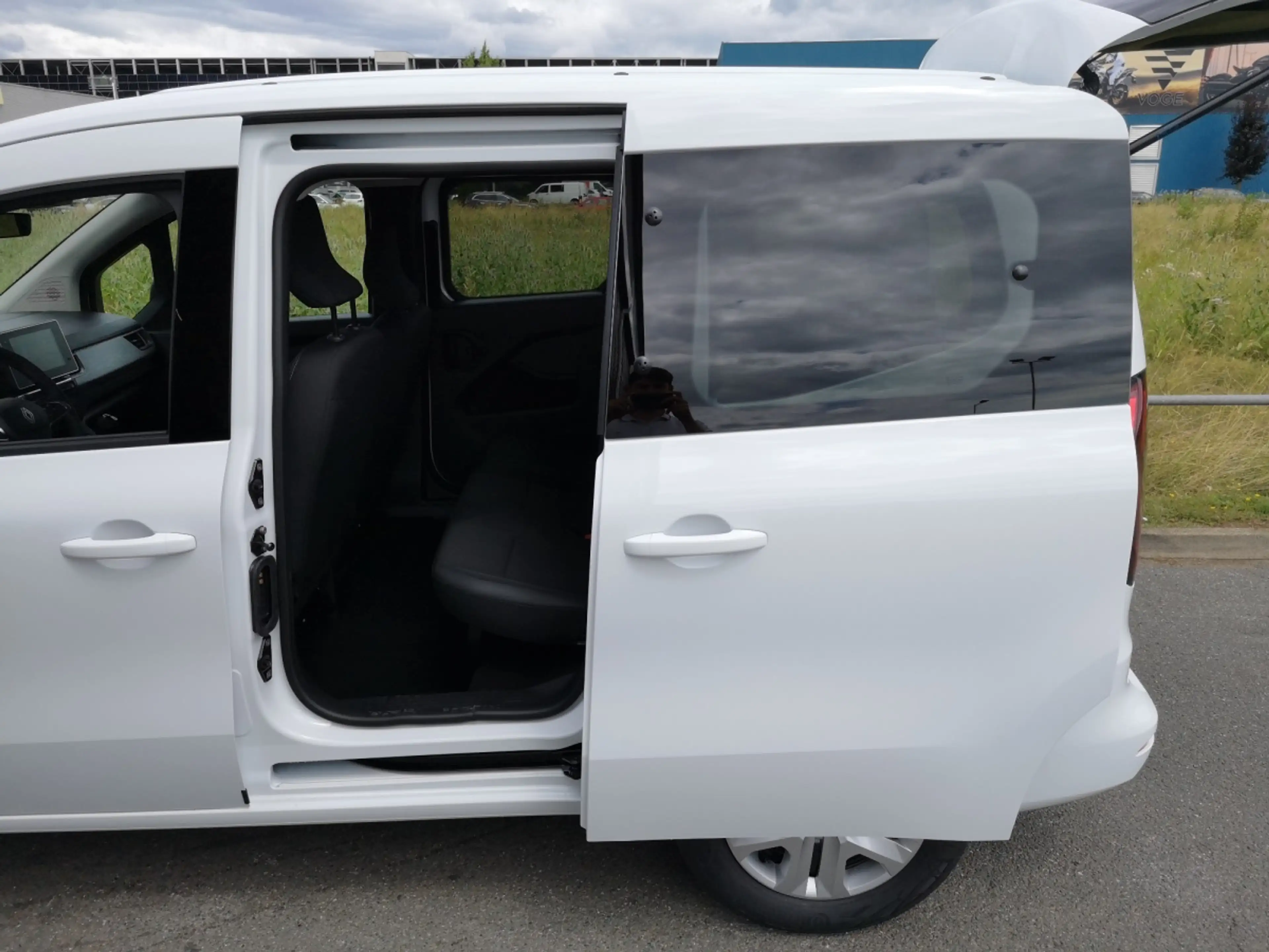 Renault Kangoo Equilibre TCe 100 — photo 15