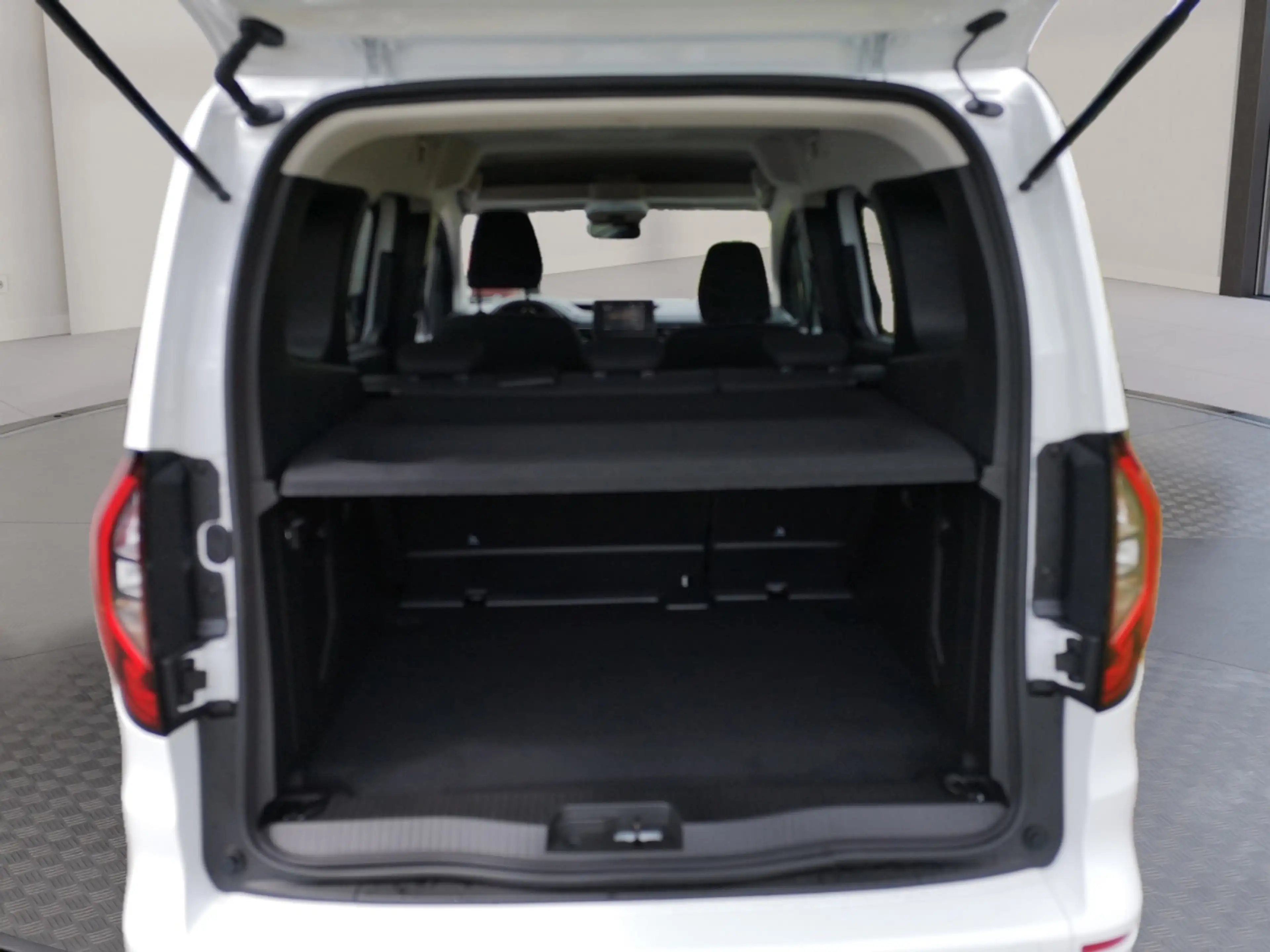 Renault Kangoo Equilibre TCe 100 — photo 11
