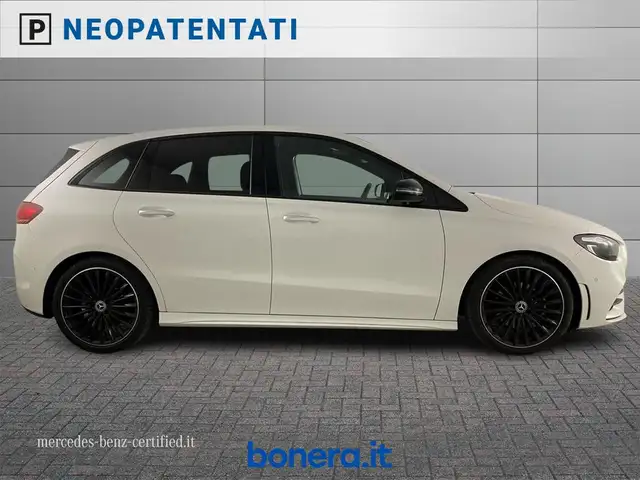 Mercedes-Benz B Class view 6