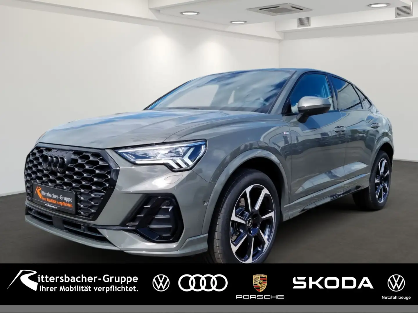 Audi Q3 S line 35 TDI 110(150) kW(PS) S tro Grau - 1