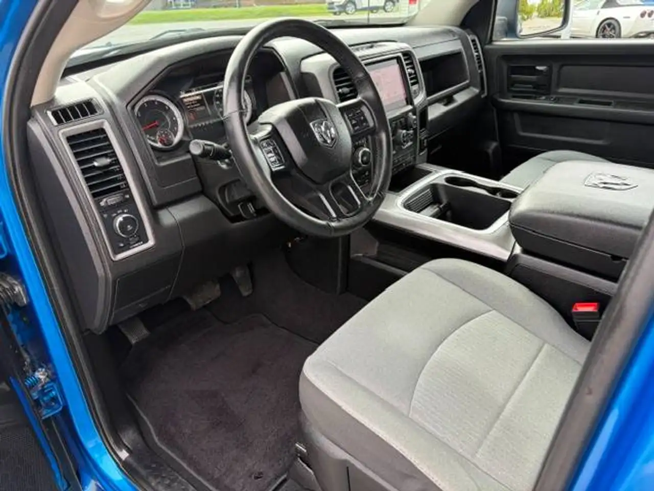RAM 1500 снимка RAM 1500