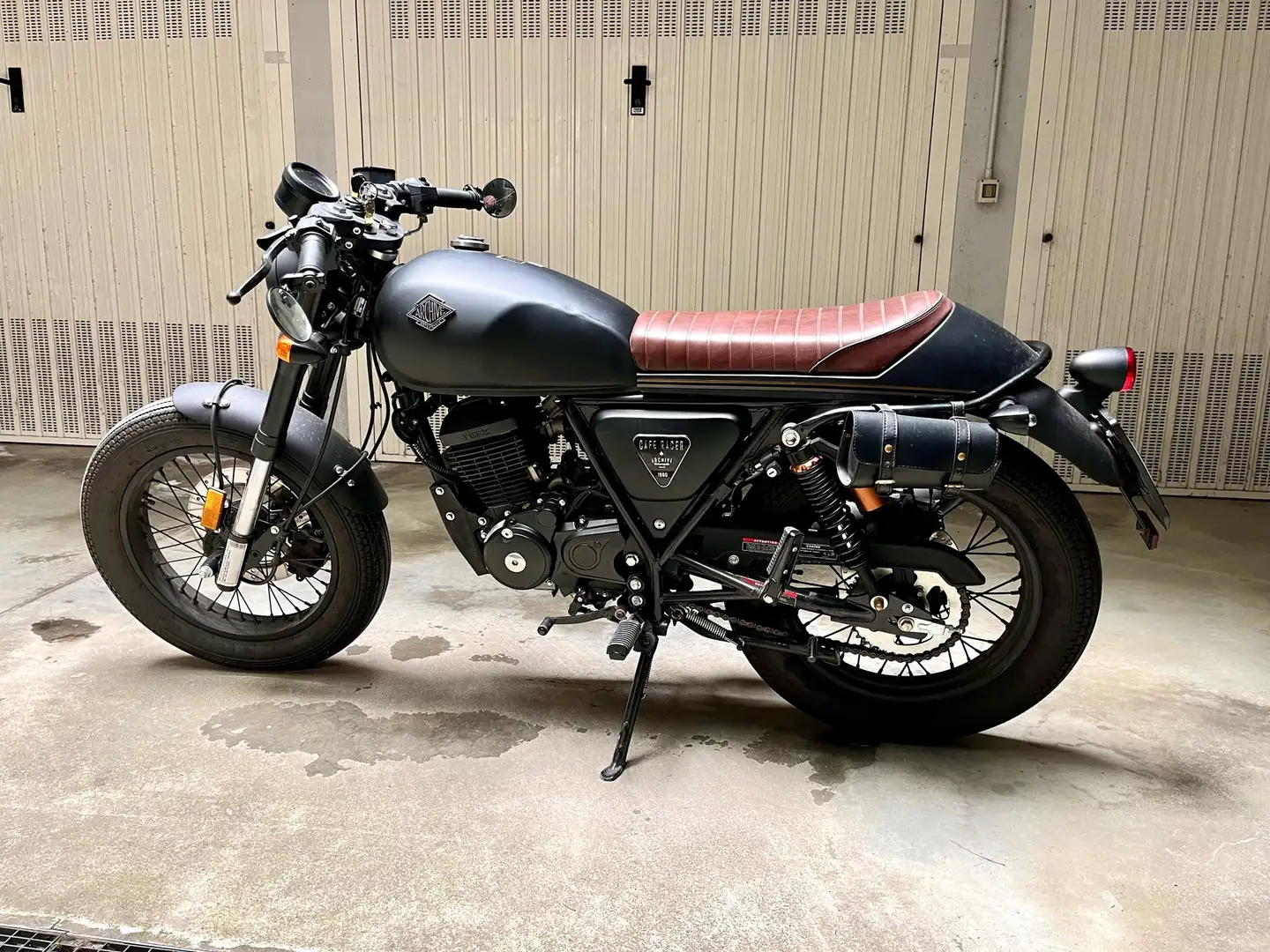 Archive Motorcycle Scrambler 125 cafe race - 1