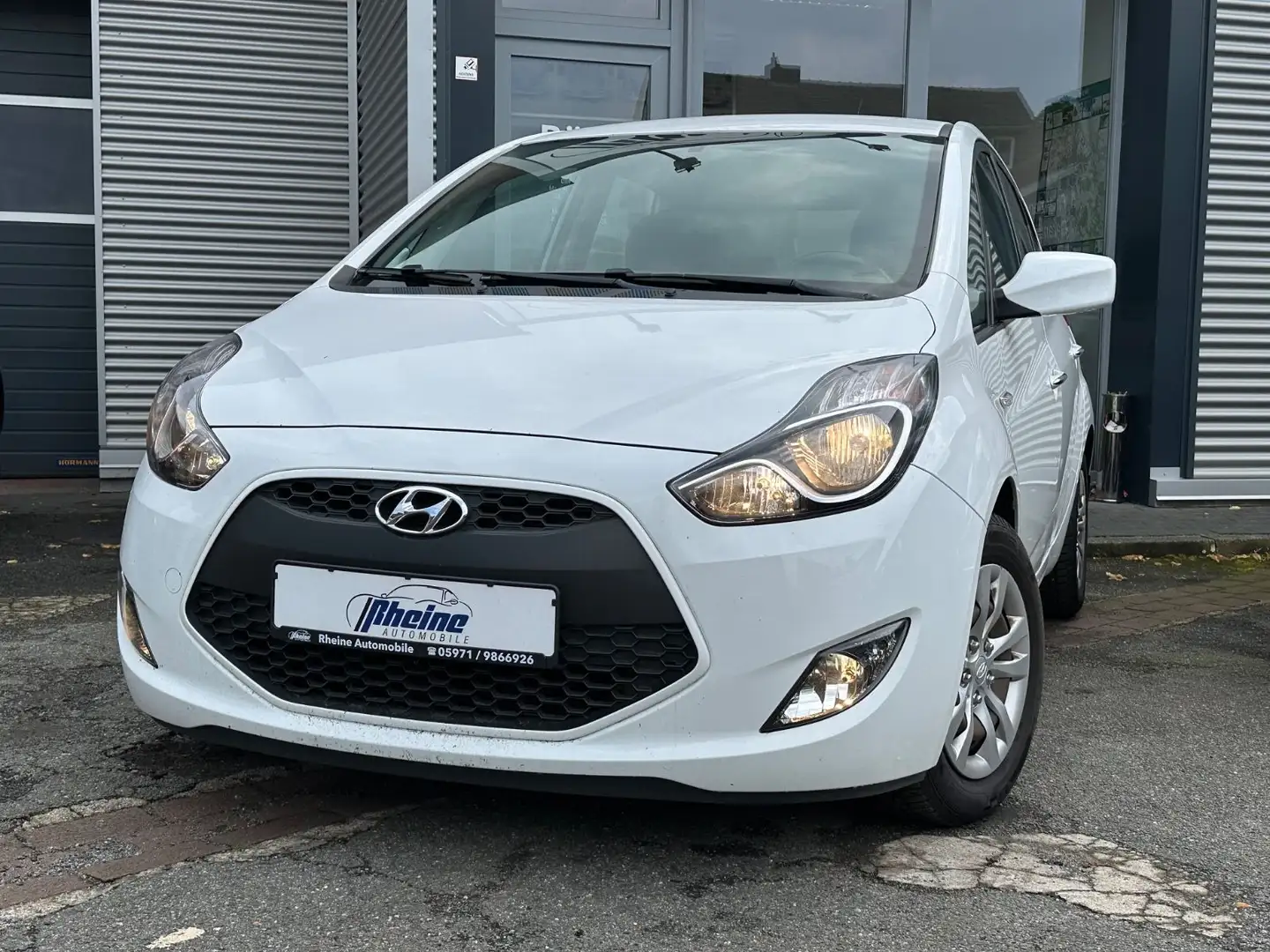 Hyundai iX20 Classic*KLIMA*RADIO*MFKL* Blanc - 1