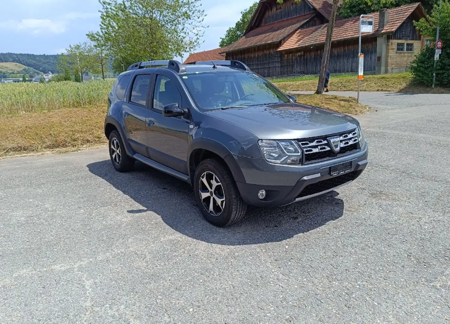 Dacia Duster 1.2 TUnlimited 4x4 - 1
