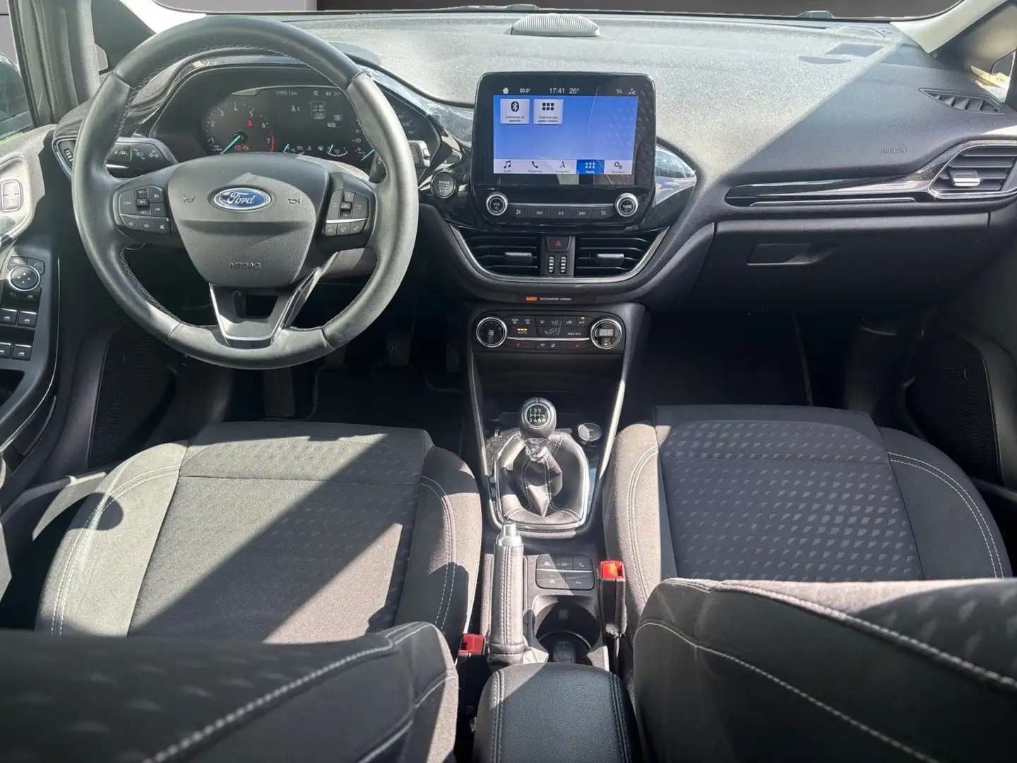 Ford Fiesta Titanium Gris - 2