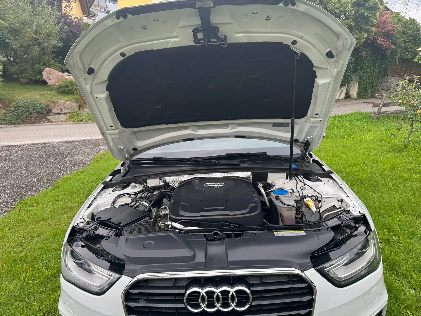 Audi A4 A4 Avant 2,0 TDI Aut. Weiß - 2