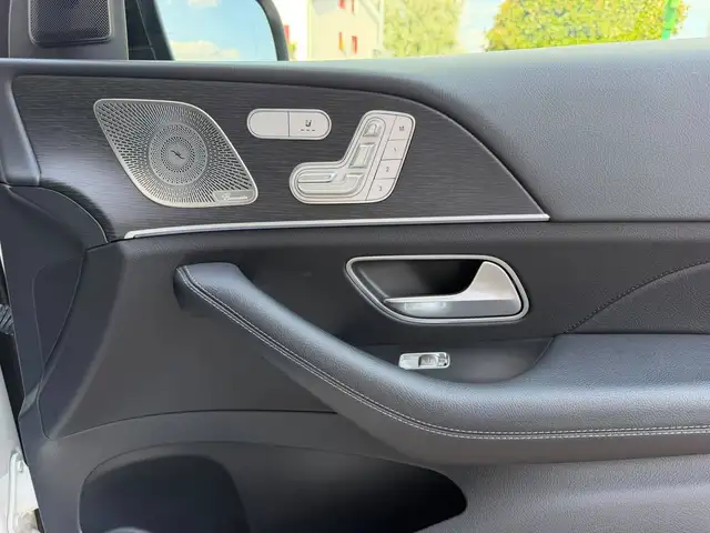 Mercedes-Benz Gle view 12