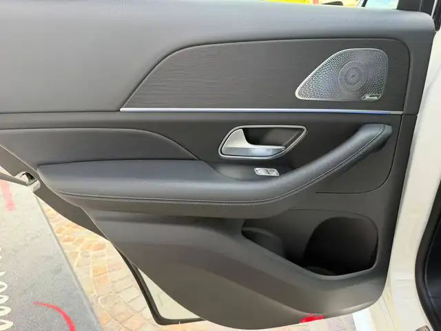 Mercedes-Benz Gle view 14