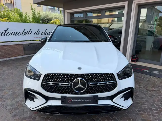 Mercedes-Benz Gle view 2