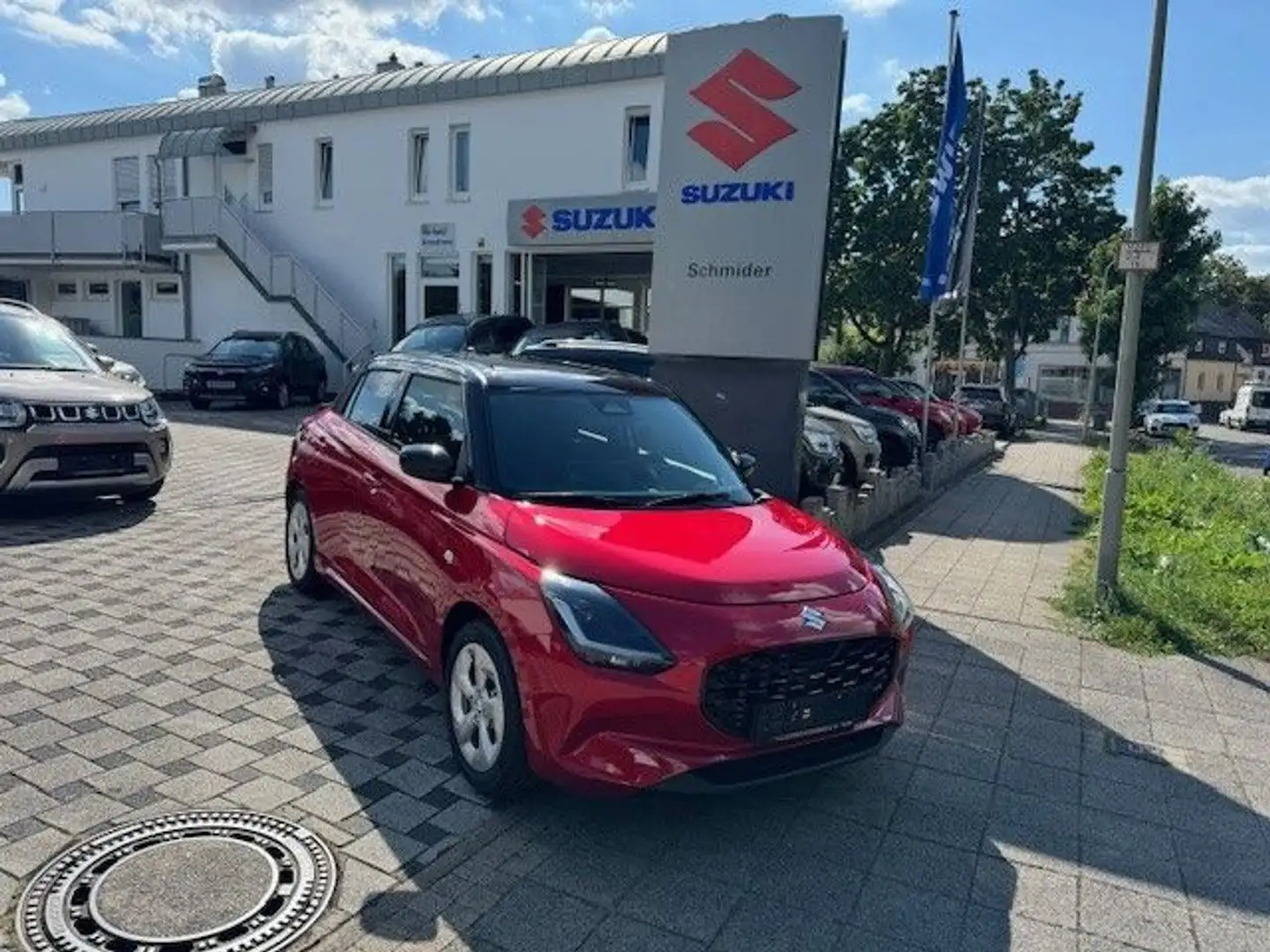 Suzuki Swift 1.2 DUALJET HYBRID Comfort CVT/Navi/LED Rojo - 1