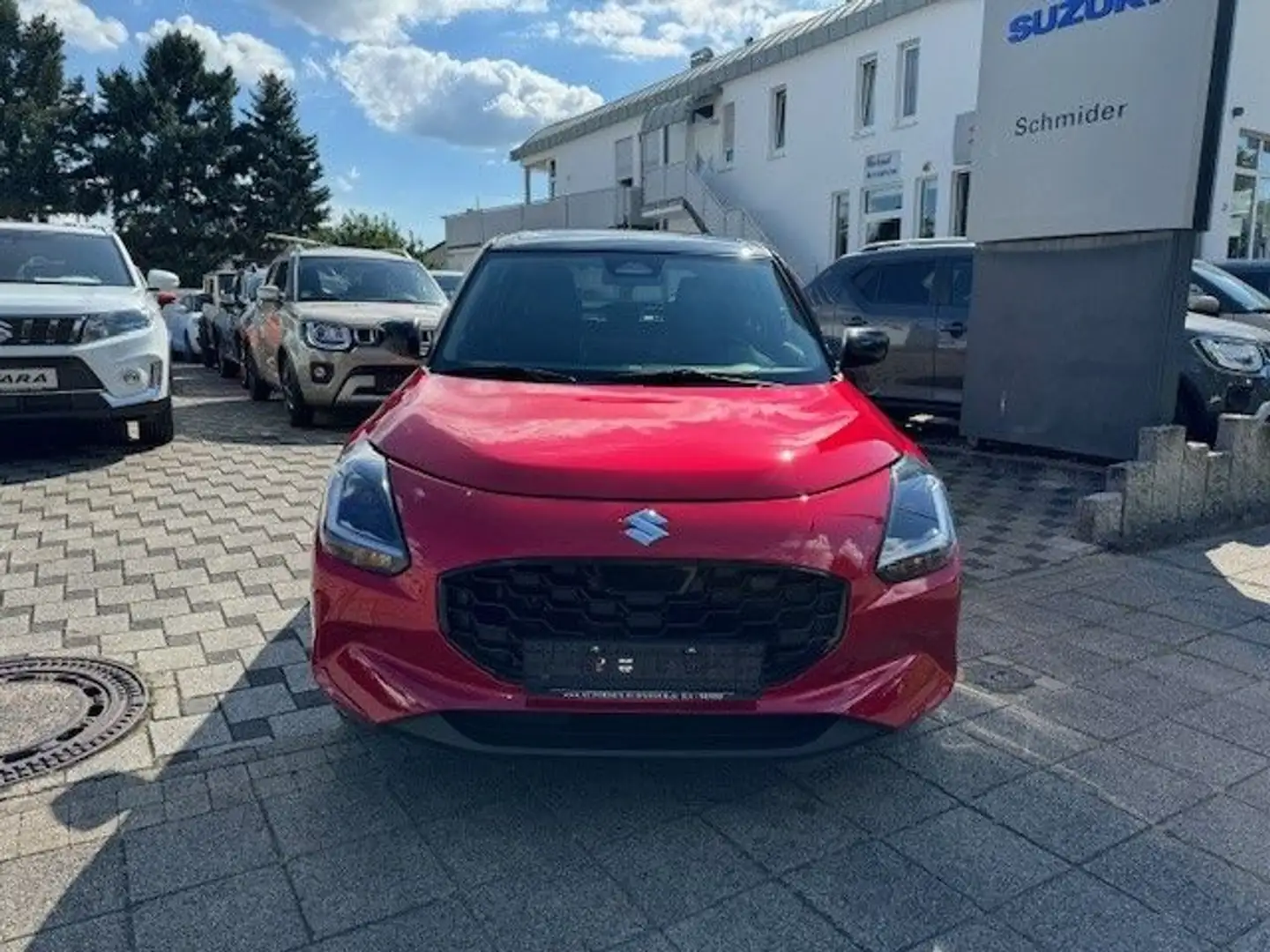 Suzuki Swift 1.2 DUALJET HYBRID Comfort CVT/Navi/LED Rojo - 2