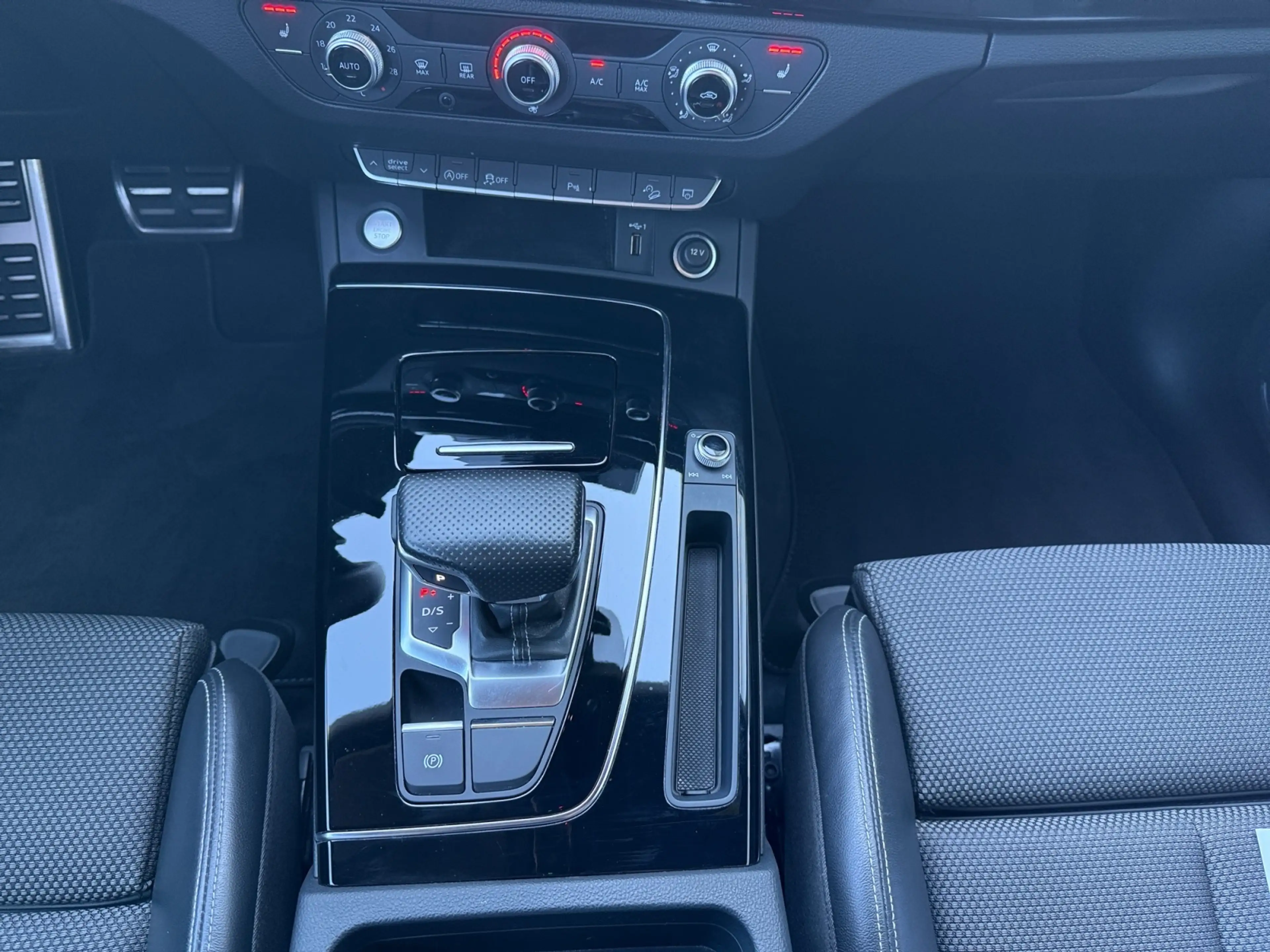 Audi Q5 2.0 TDI quattro S-tronic S-line RFK ACC Navi SHZ — photo 15