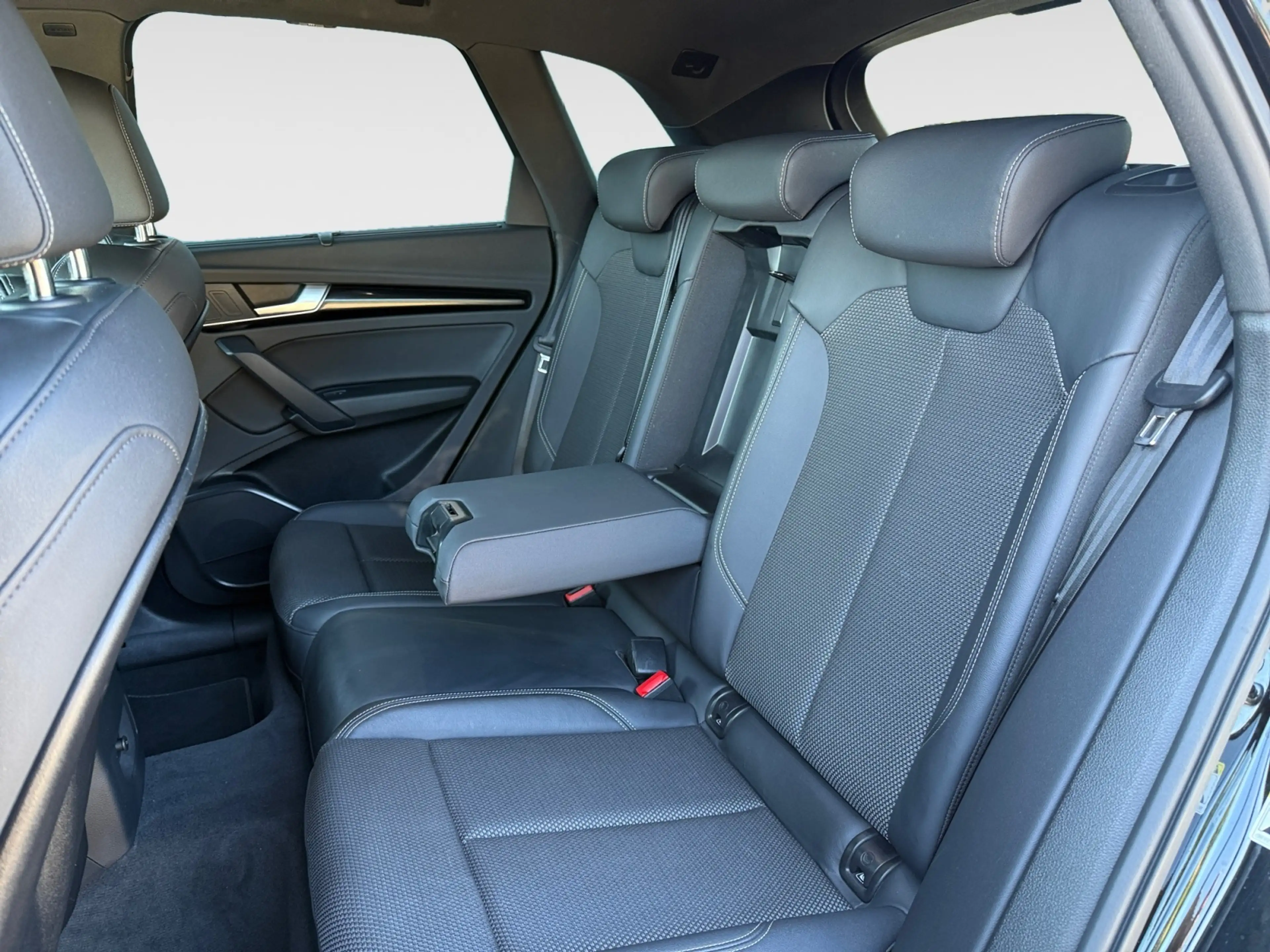 Audi Q5 2.0 TDI quattro S-tronic S-line RFK ACC Navi SHZ — photo 9