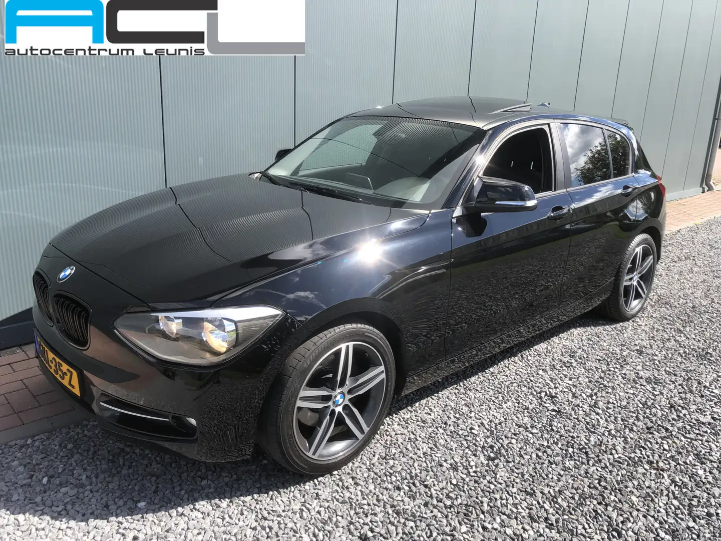 BMW 118 1-serie 118i 170pk Executive Sportline 5-drs Nero - 1