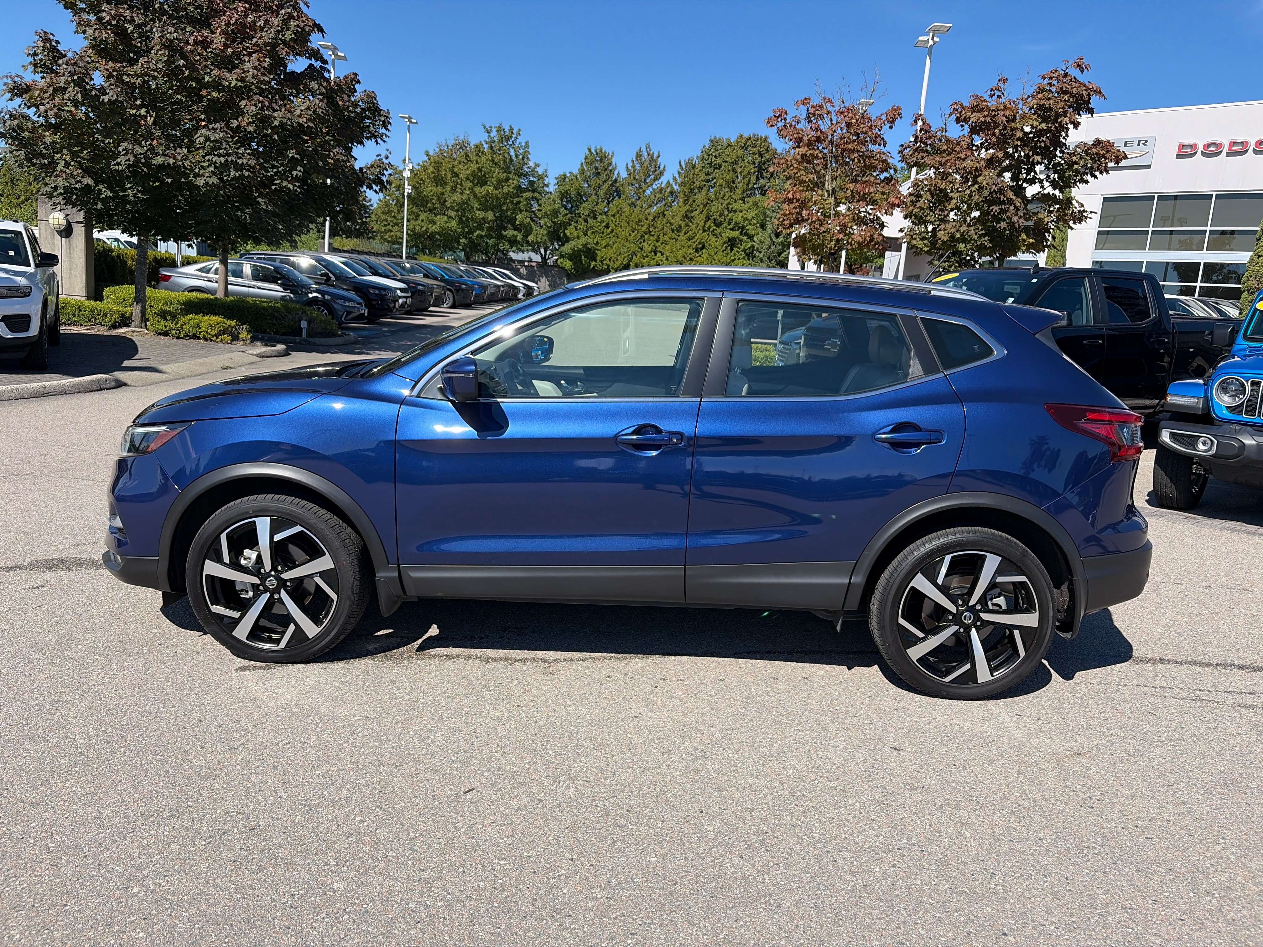 2023 Nissan Qashqai SL LEATHER SUNROOF GPS AWD — снимка 1