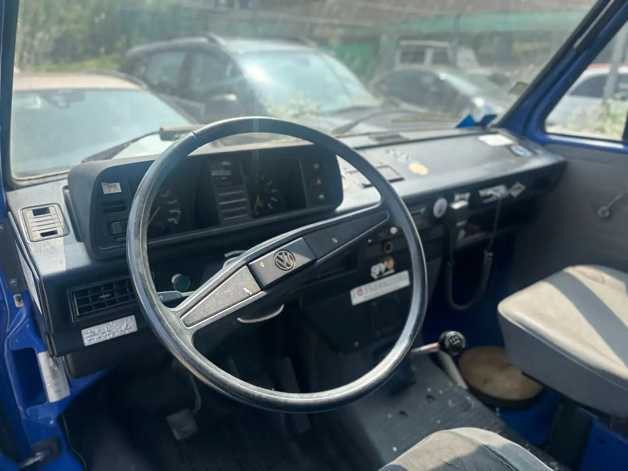 Volkswagen T3 Transporter 2.1 benzina (8 posti), foto 4