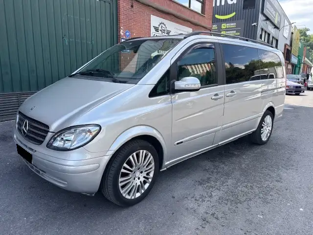 Mercedes-Benz Viano Monovolumen Automático de 5 Puertas