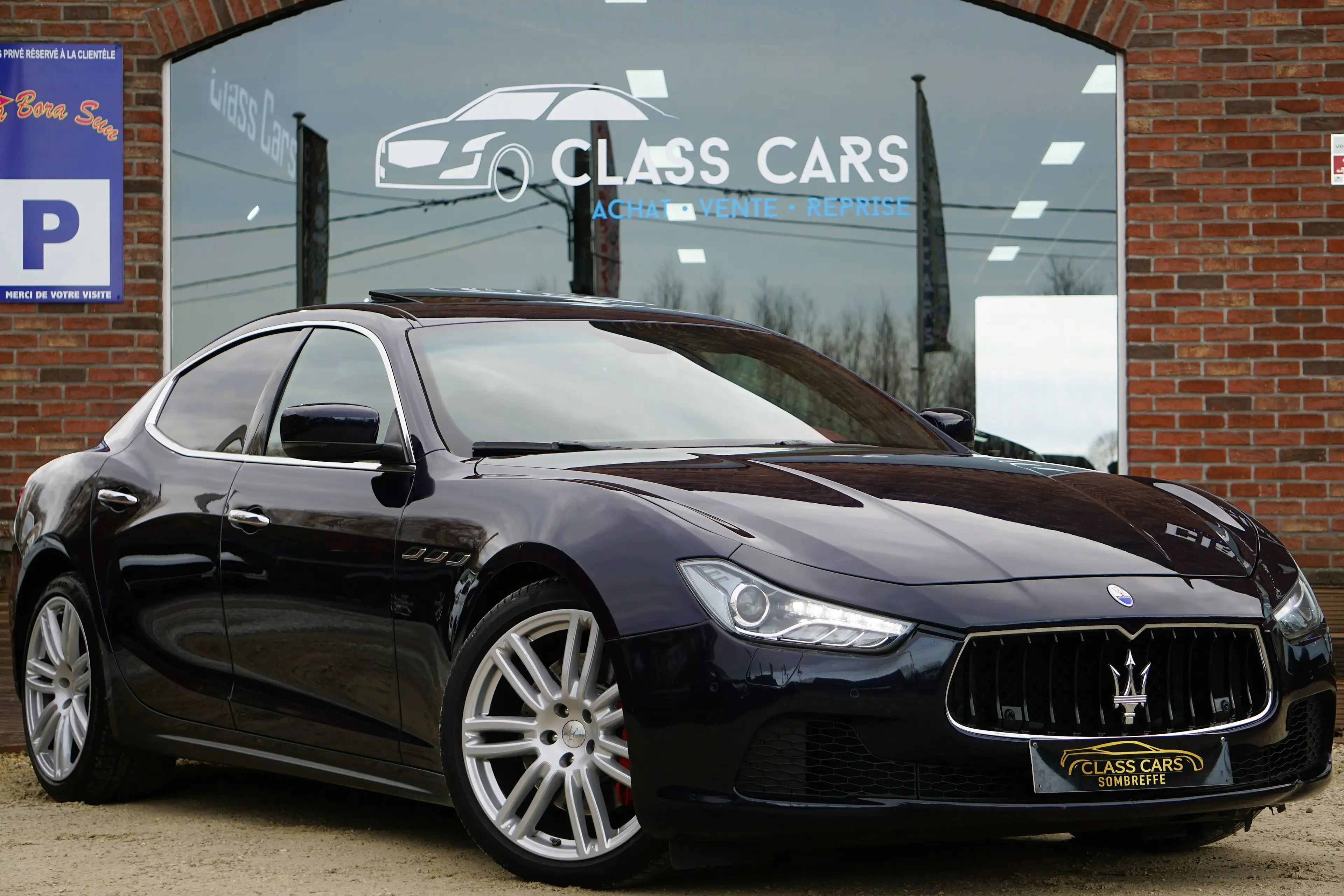 Maserati Ghibli 3.0 d Auto Cam Pdc Xenon Toit Ouvrant Carnet Full — photo 2