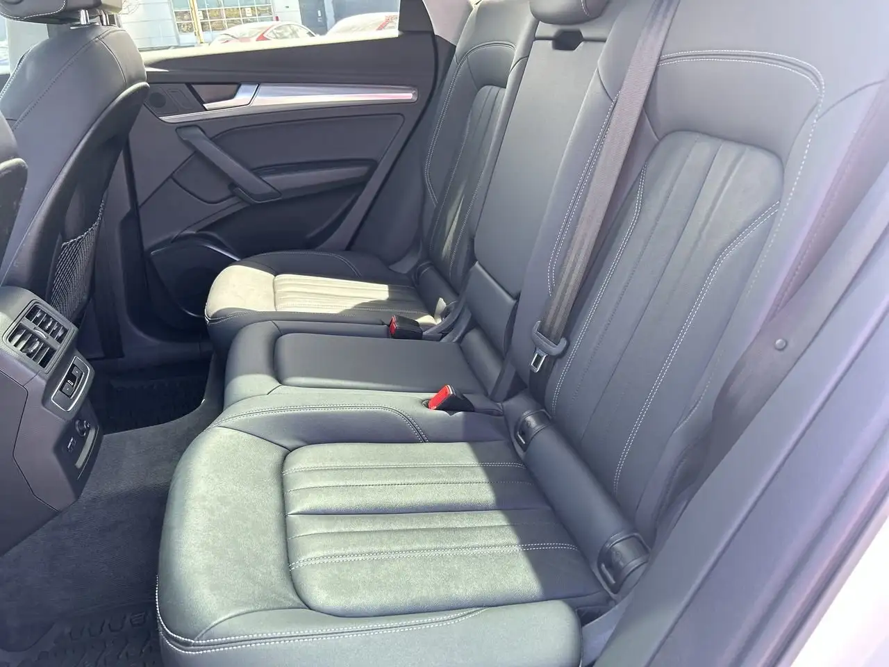 Audi Q5 снимка Audi Q5