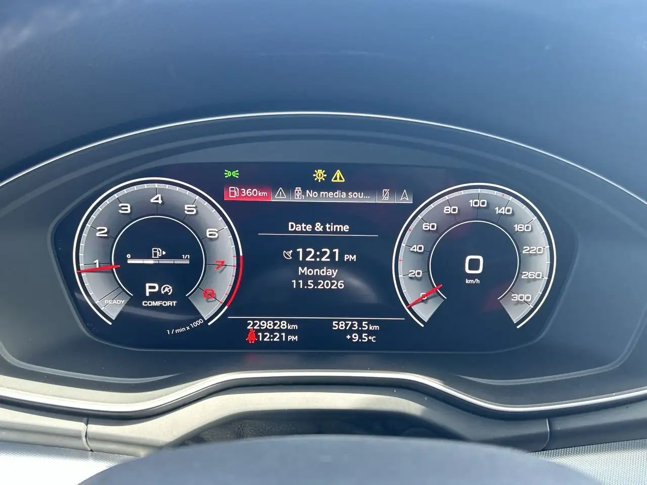 Audi Q5 снимка Audi Q5