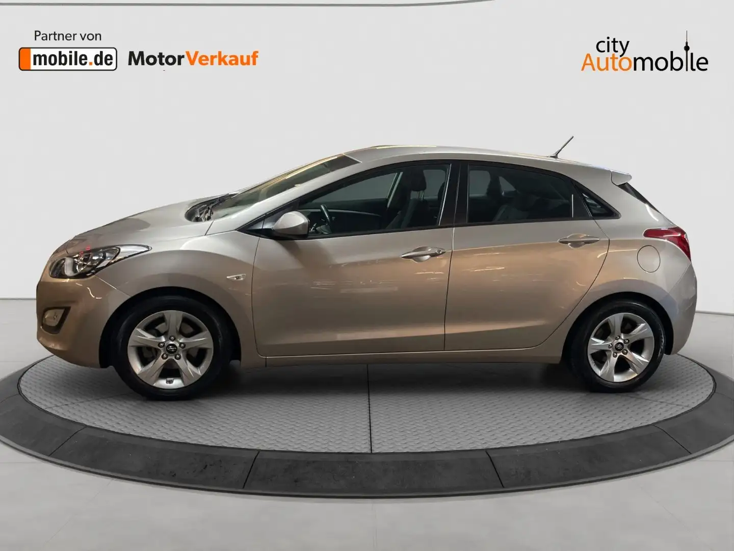 Hyundai i30 blue/Bluetooth/PDC Beige - 2
