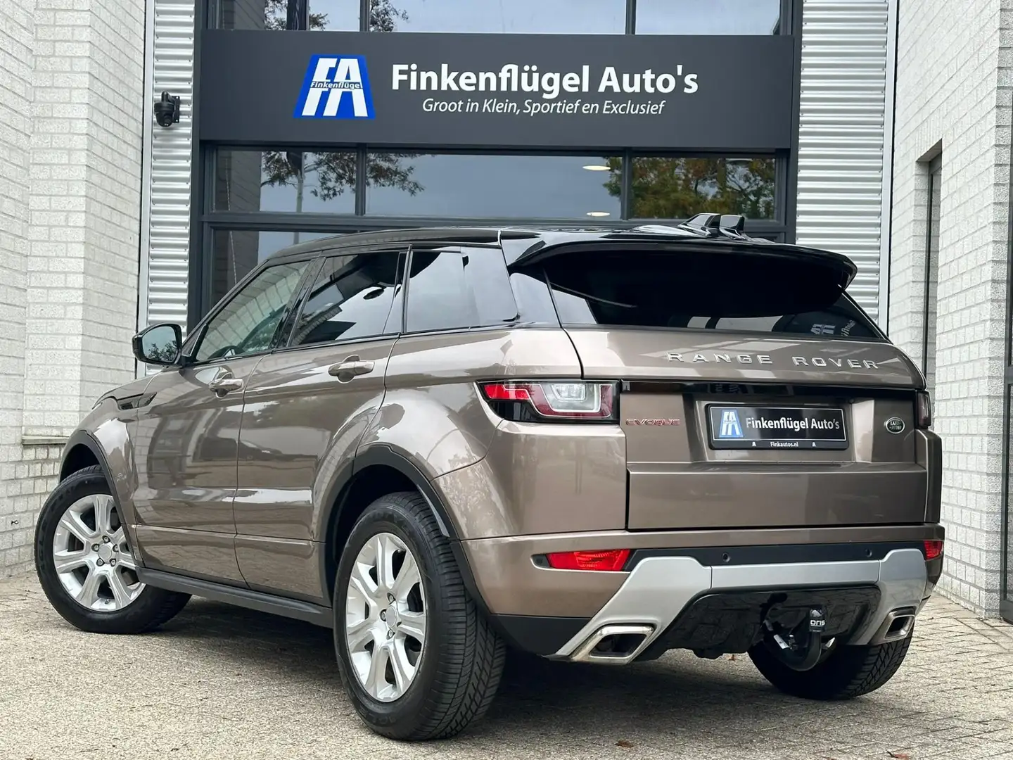 Land Rover Range Rover Evoque 2.0 Si4 HSE Dynamic |Pano |Trekhaak |Meridian |Cam Bruin - 2