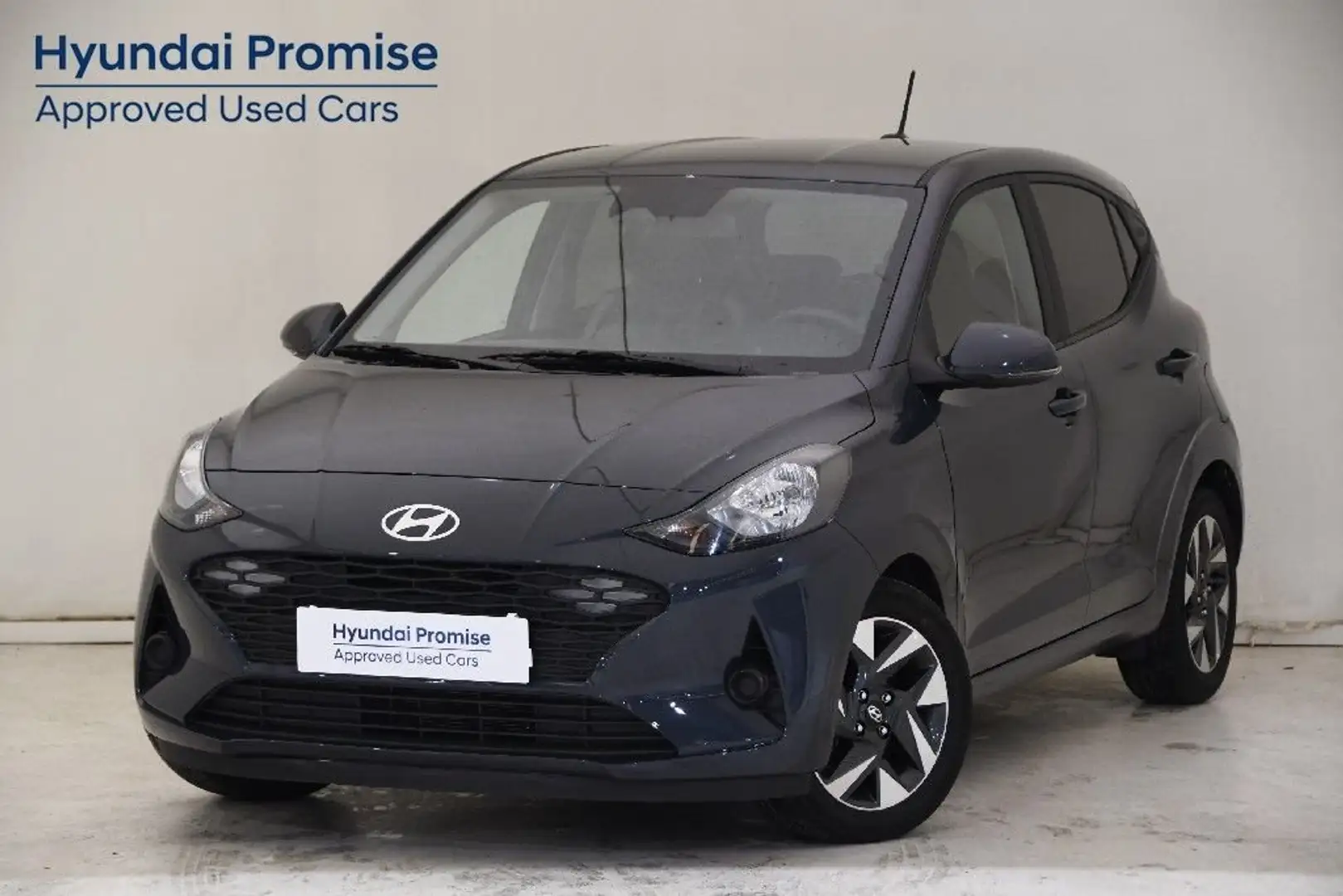 Hyundai i10 1.0 MPI Klass Gris - 1