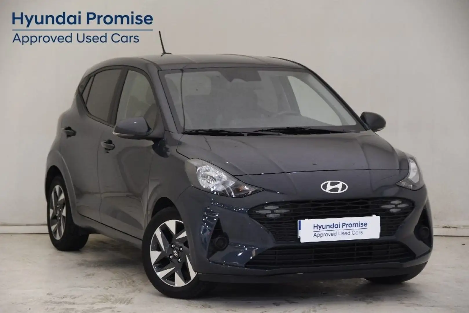 Hyundai i10 1.0 MPI Klass Gris - 2